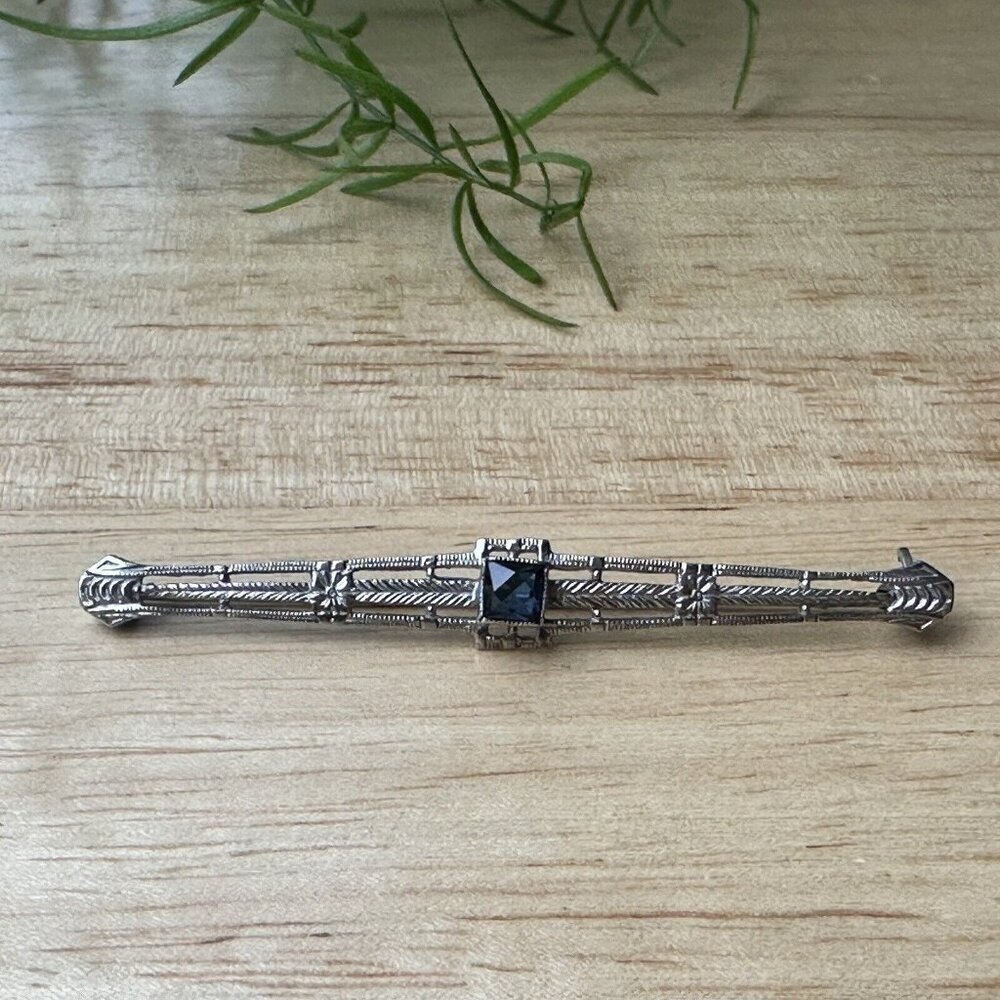 Antique 1920s Ostby Barton Bar Brooch 2.25 Inch Art Deco 10K White Gold Sapphire